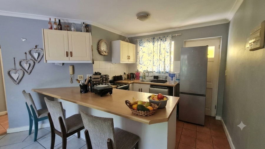 2 Bedroom Property for Sale in Knysna Central Western Cape